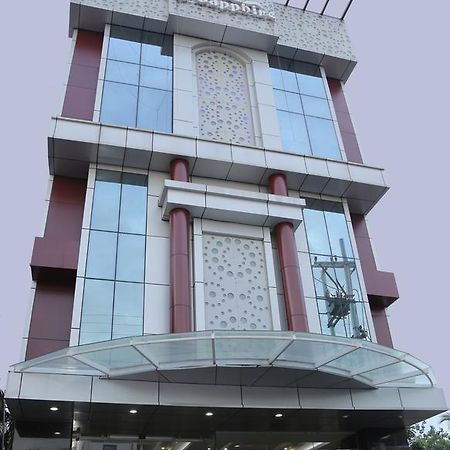 Hotel D' Sapphire Guwahati Eksteriør billede