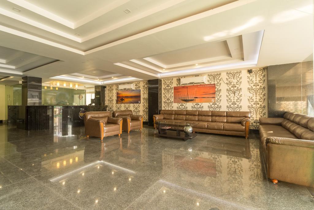 Hotel D' Sapphire Guwahati Eksteriør billede