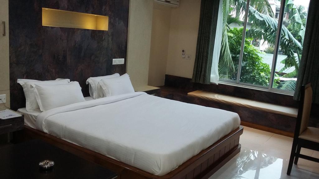 Hotel D' Sapphire Guwahati Eksteriør billede