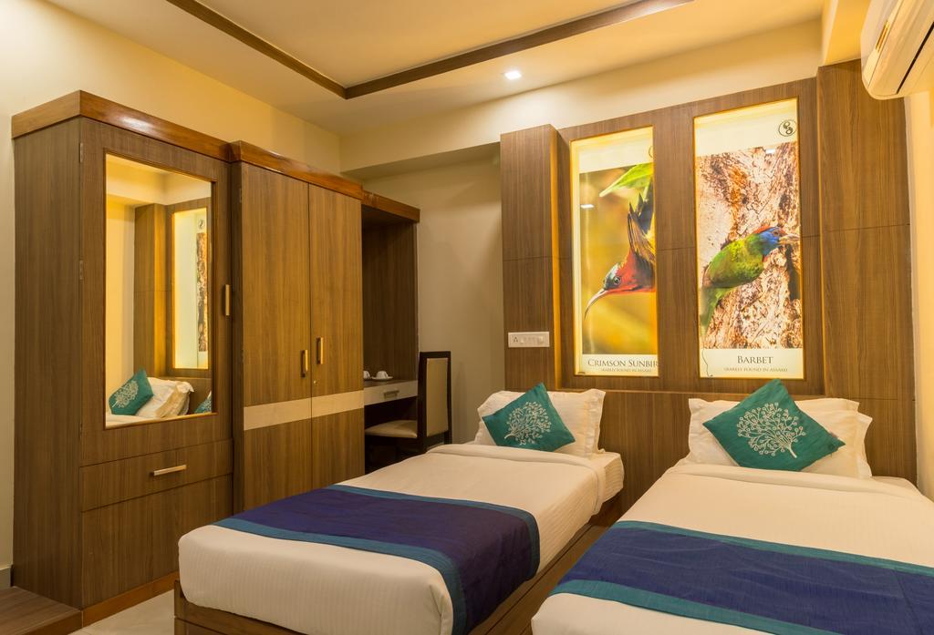 Hotel D' Sapphire Guwahati Eksteriør billede